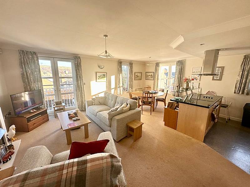 Open Plan Lounge Kitchen & Dining Room