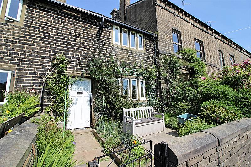 2 Bedroom Cottage Sale Agreed 3 Dean Houses, Luddenden Foot